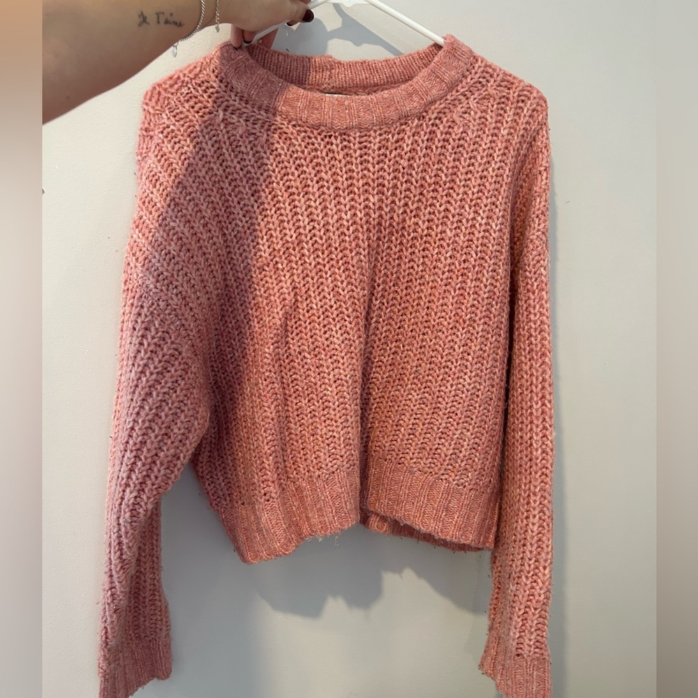 American Eagle sweater